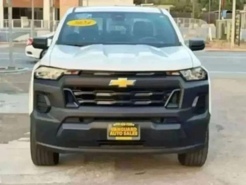 Summit White 2024 Chevrolet Colorado WT