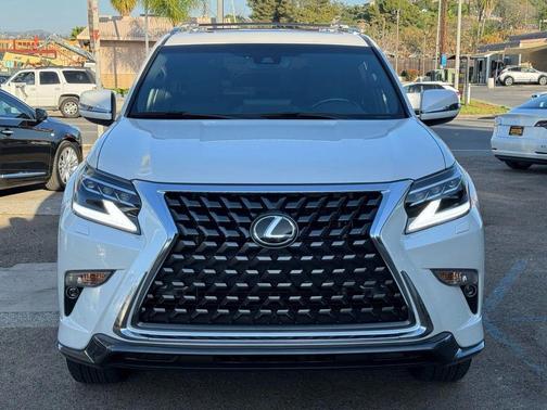 2023 Lexus GX 460 Premium