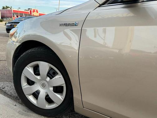 2008 Toyota Camry Hybrid SE