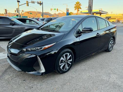 2022 Toyota Prius Prime XLE