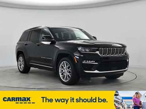 2023 Jeep Grand Cherokee Summit