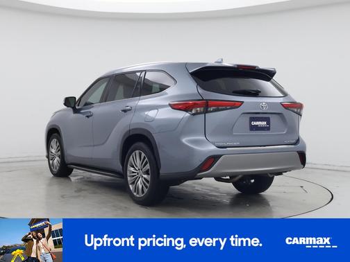 2023 Toyota Highlander Platinum