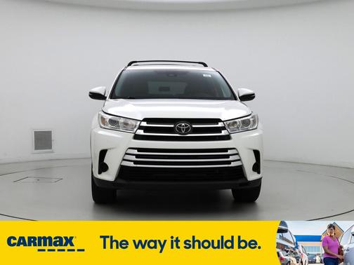 2019 Toyota Highlander LE
