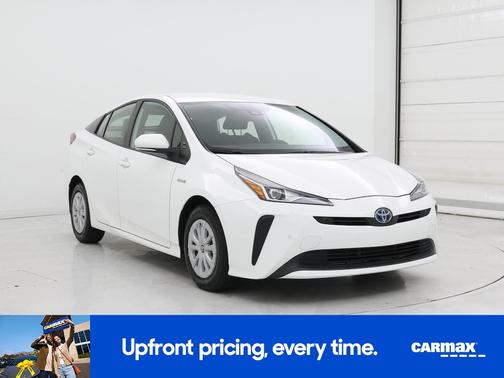 2022 Toyota Prius LE