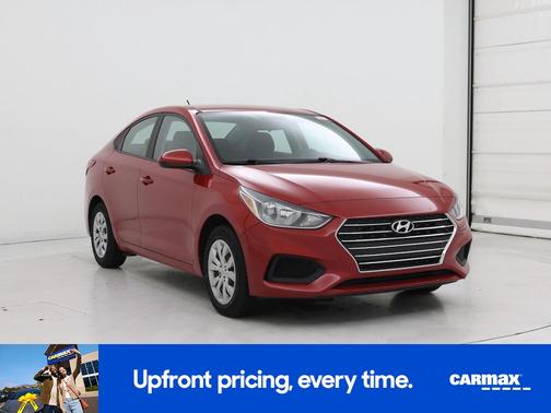 2022 Hyundai Accent SE