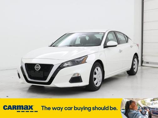 2022 Nissan Altima SV