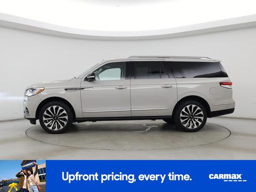 2023 Lincoln Navigator L Reserve