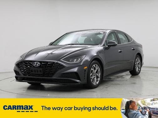 2022 Hyundai SONATA SEL