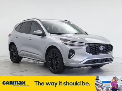 2023 Ford Escape ST-Line Elite