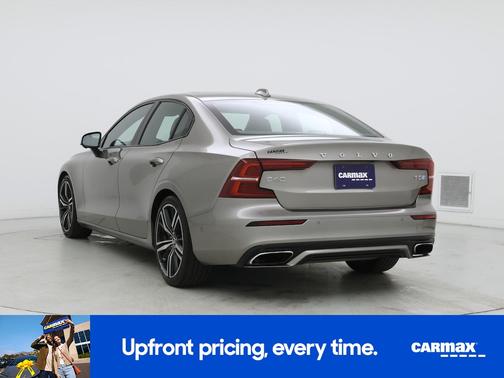 2019 Volvo S60 T5 R-Design