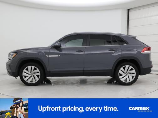 2022 Volkswagen Atlas Cross Sport SE w/Tech