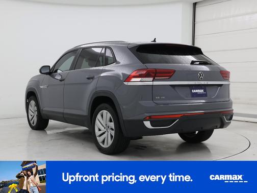 2022 Volkswagen Atlas Cross Sport SE w/Tech