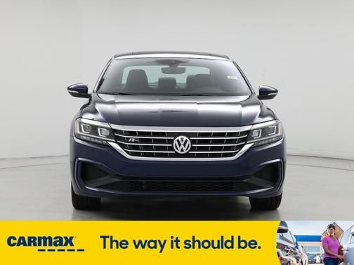 2021 Volkswagen Passat R-Line