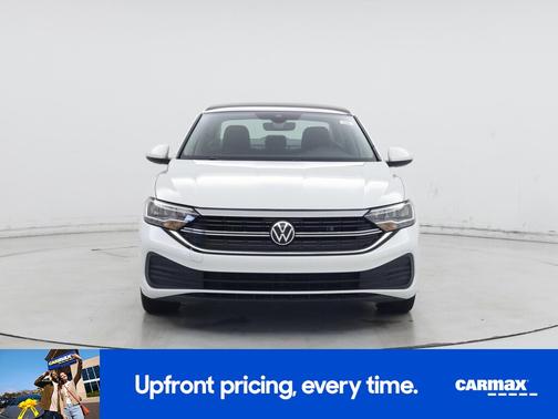 2023 Volkswagen Jetta SE