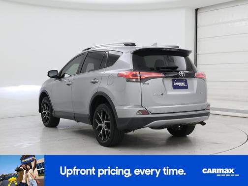 2018 Toyota RAV4 SE
