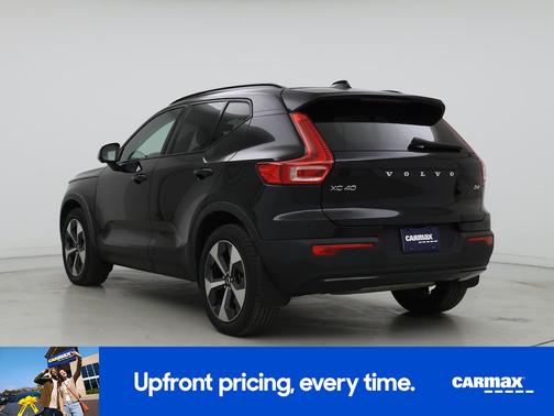 Black 2023 Volvo XC40 B4 Ultimate Dark Theme