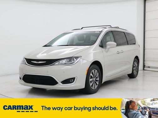 2019 Chrysler Pacifica Touring L Plus