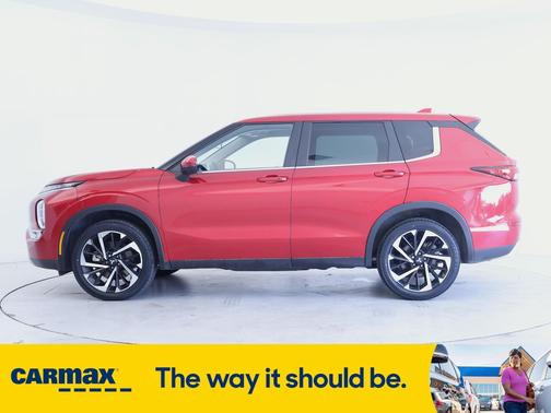 2022 Mitsubishi Outlander SE