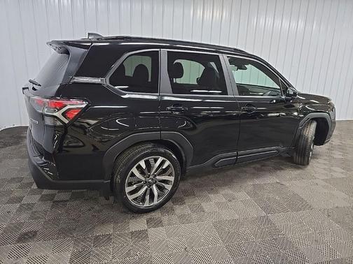 Crystal Black Silica 2025 Subaru Forester Touring