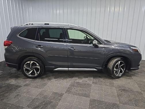 Magnetite Gray Metallic 2023 Subaru Forester Touring
