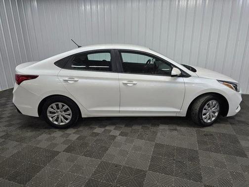 2019 Hyundai Accent SE