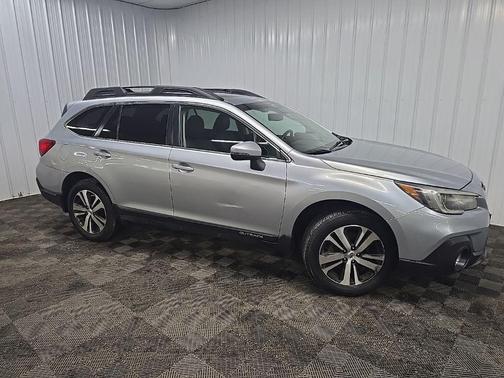 Ice Silver Metallic 2019 Subaru Outback 2.5i Limited
