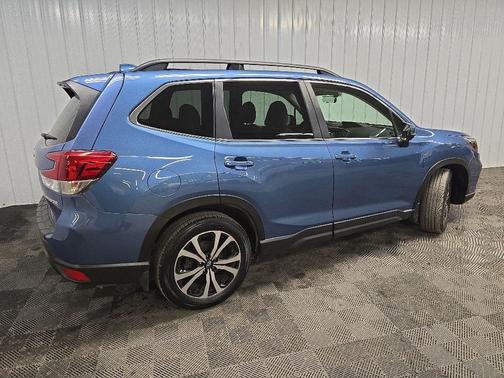Horizon Blue Pearl 2020 Subaru Forester Limited