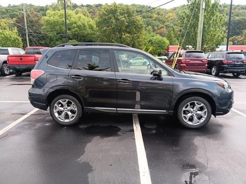 2018 Subaru Forester 2.5i Touring
