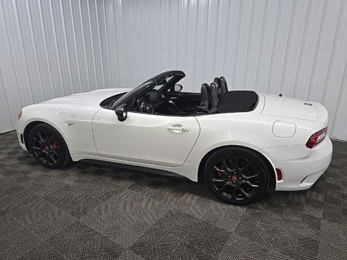 2017 FIAT 124 Spider Abarth