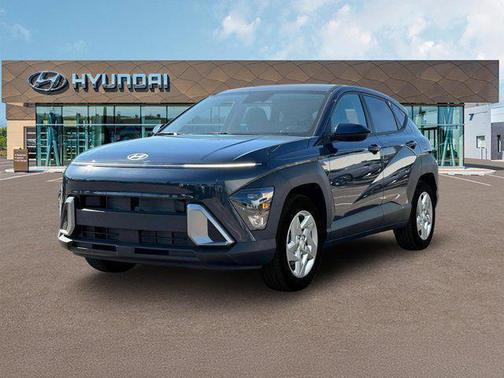 2025 Hyundai KONA SE