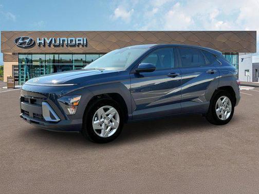 2025 Hyundai KONA SE