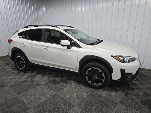 Crystal White Pearl 2021 Subaru Crosstrek Premium
