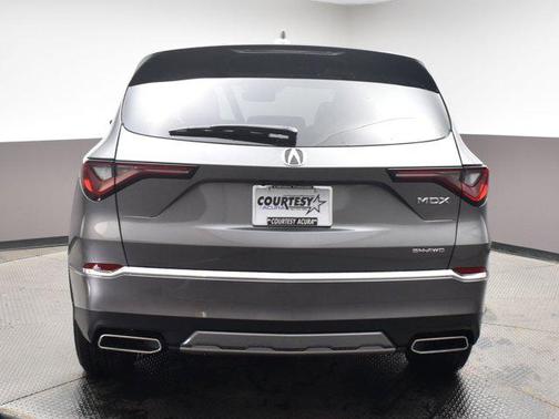 2025 Acura MDX Standard