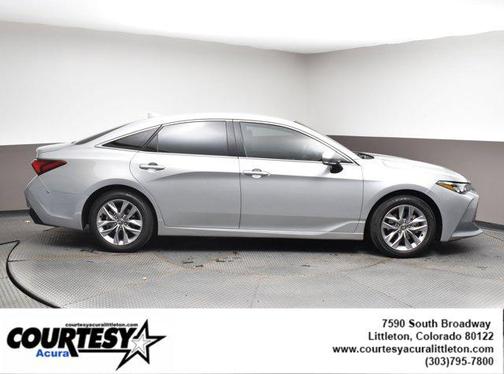 2021 Toyota Avalon XLE