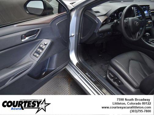 2021 Toyota Avalon XLE