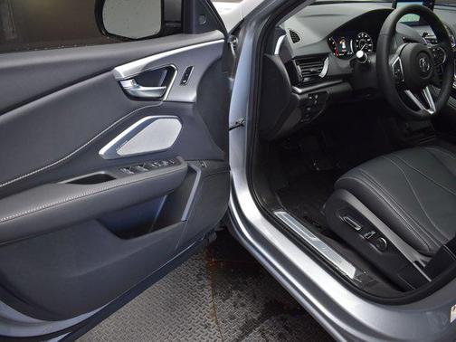 2025 Acura RDX Technology Package
