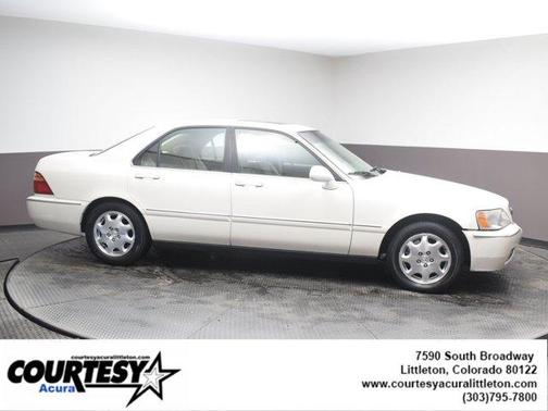 Photo 4 of 45 of 2000 Acura RL 3.5