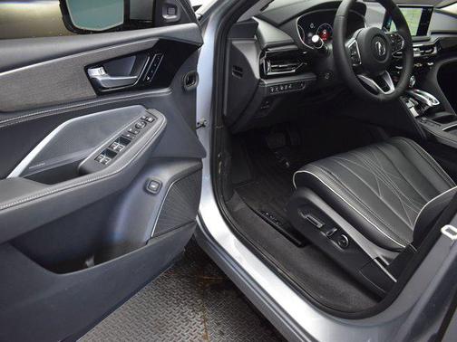 2026 Acura MDX Advance Package