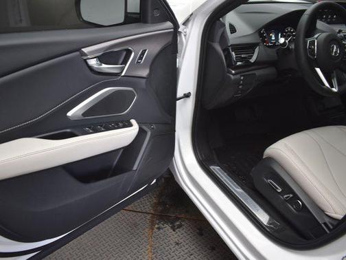 2025 Acura RDX Base