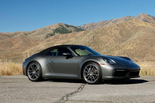 Agate Grey Metallic 2023 Porsche 911 Carrera