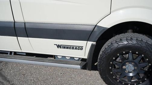 2017 Mercedes-Benz Sprinter 2500 Standard Roof