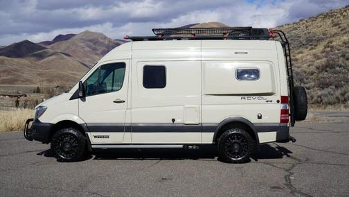 2017 Mercedes-Benz Sprinter 2500 Standard Roof