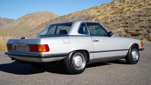 1989 Mercedes-Benz SL-Class 560 SL 2dr Convertible
