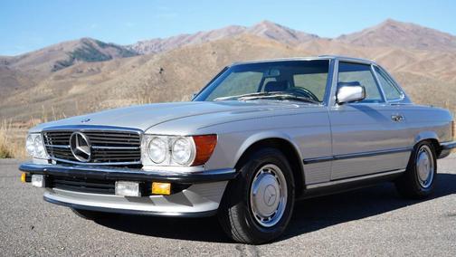 1989 Mercedes-Benz SL-Class 560 SL 2dr Convertible