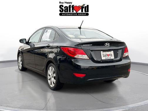 2012 Hyundai Accent GLS