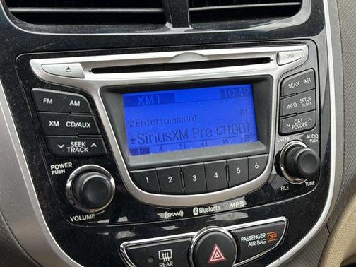 2012 Hyundai Accent GLS