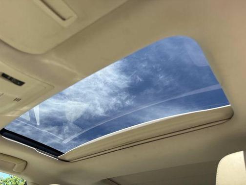 Atomic Silver 2016 Lexus ES 350 Base