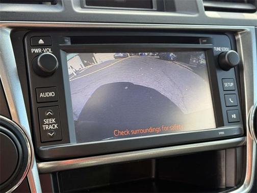 2013 Toyota Highlander SE