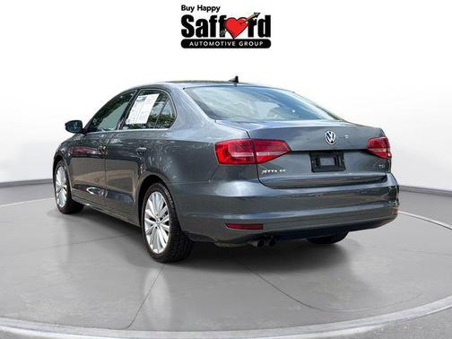 Platinum Gray Metallic 2015 Volkswagen Jetta Auto SE w/Connectivity/Navigation