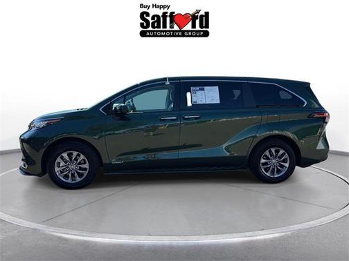 2021 Toyota Sienna XLE 7 Passenger
